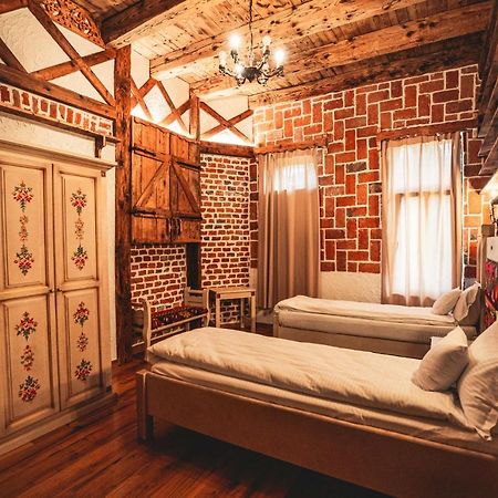 Conacul Sfantul Sava Brancovici Otel Ineu  Dış mekan fotoğraf